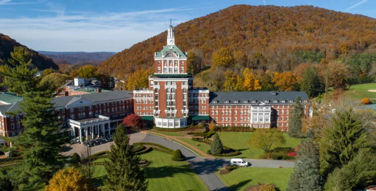 Best Scenic Palace Hotels United States: A Definitive Forensic Guide