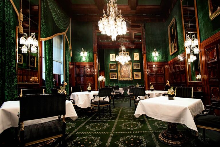 Common Palace Hotels Booking Mistakes: A Definitive Forensic Guide