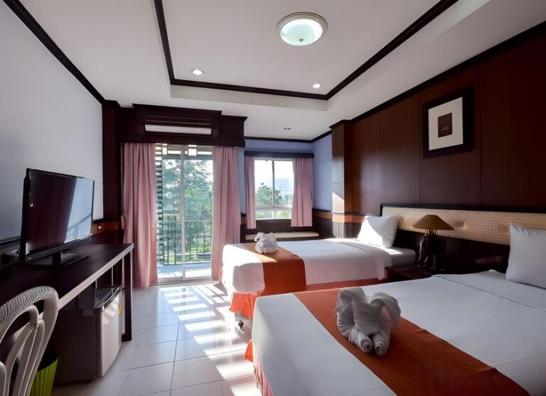 Compare Palace Hotels Seasonal Packages: A Definitive Forensic Guide